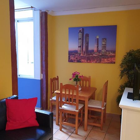 Apartamentos Dana Sol Madrid Exteriér fotografie
