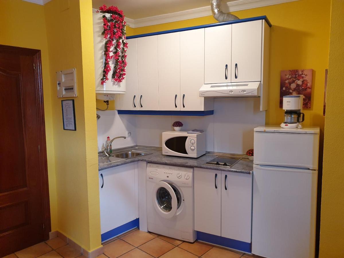 Apartamentos Dana Sol Madrid Exteriér fotografie