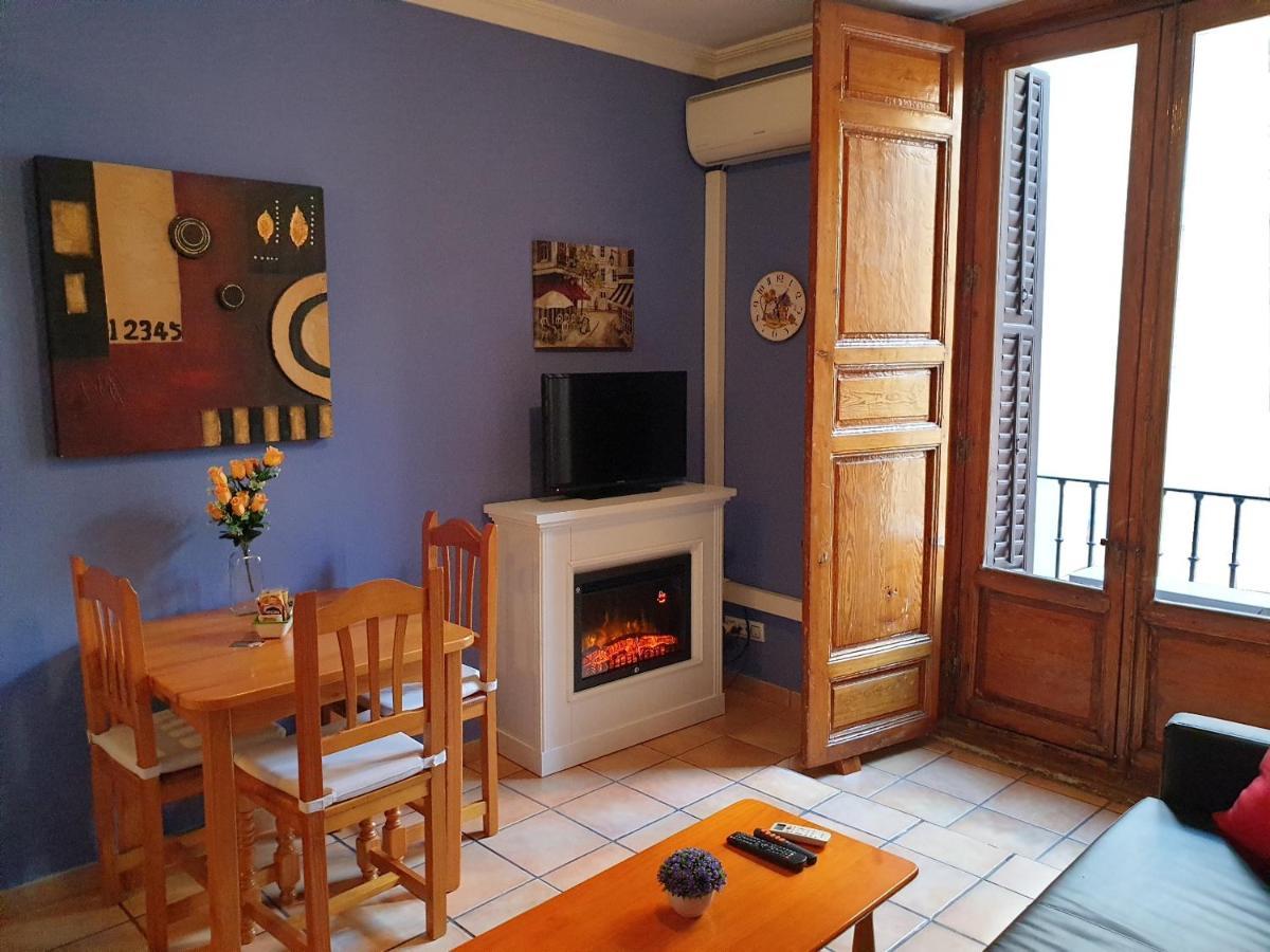 Apartamentos Dana Sol Madrid Exteriér fotografie
