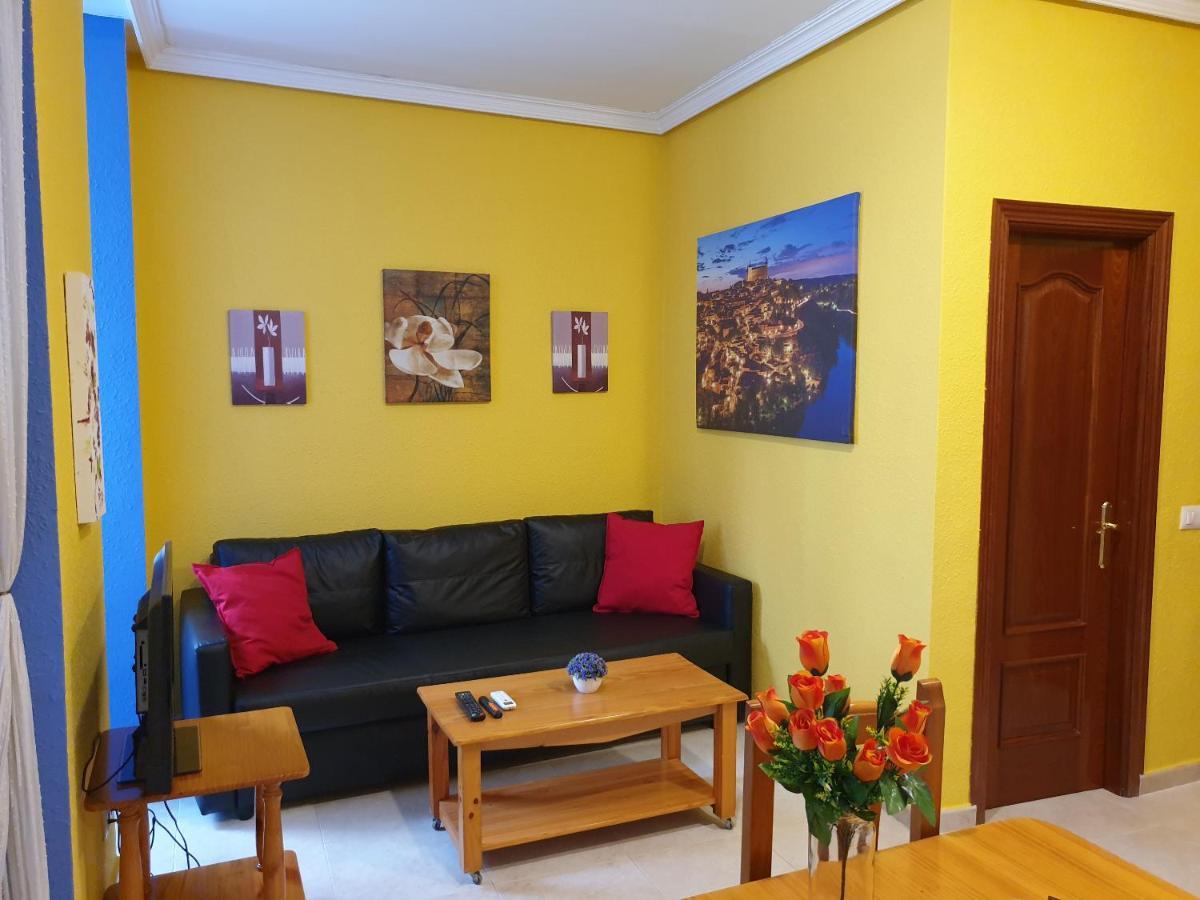 Apartamentos Dana Sol Madrid Exteriér fotografie