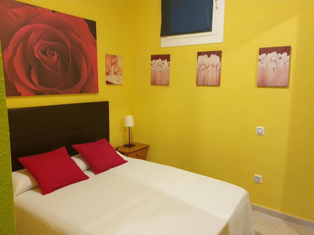 Apartamentos Dana Sol Madrid Exteriér fotografie