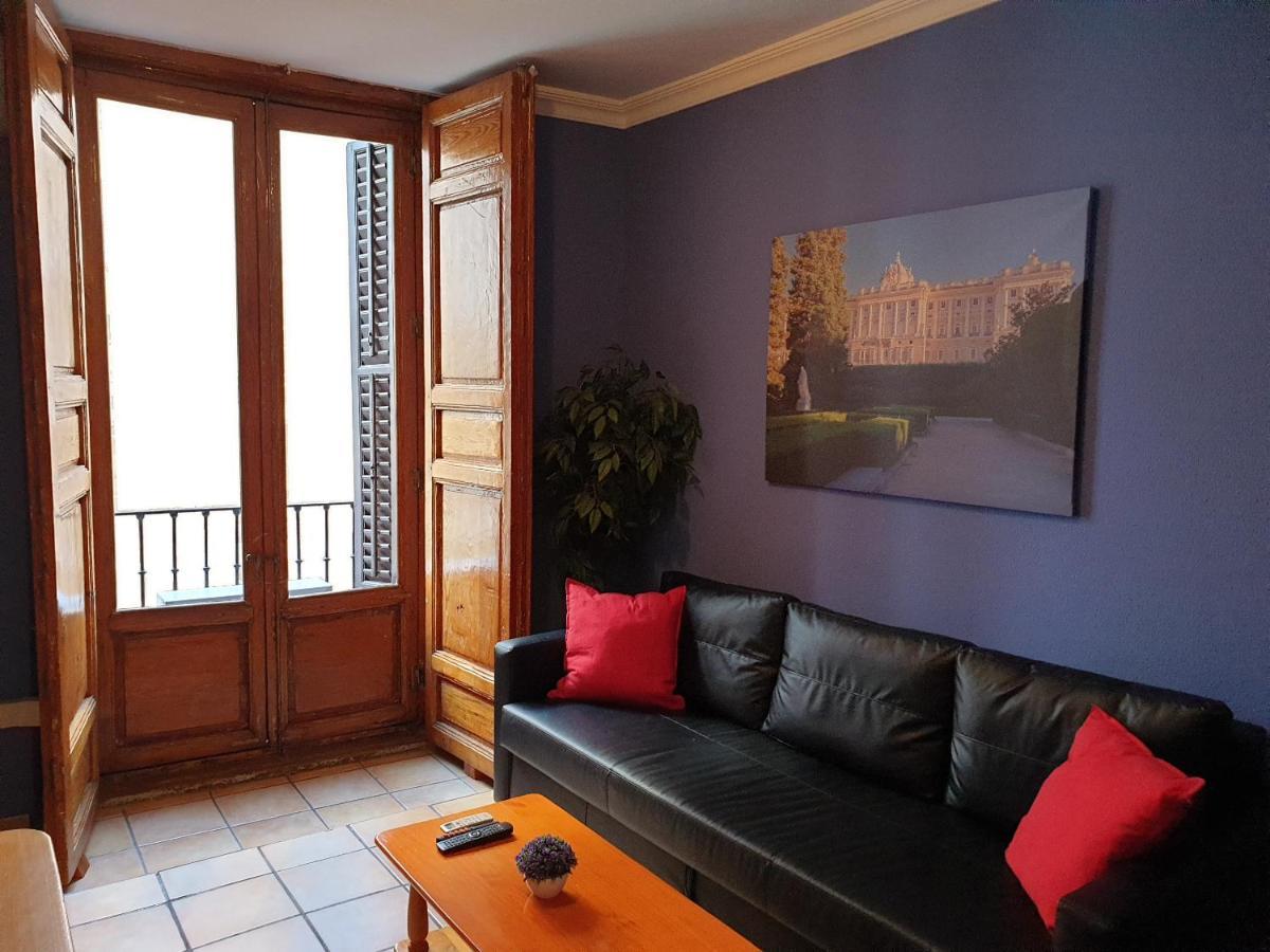 Apartamentos Dana Sol Madrid Exteriér fotografie