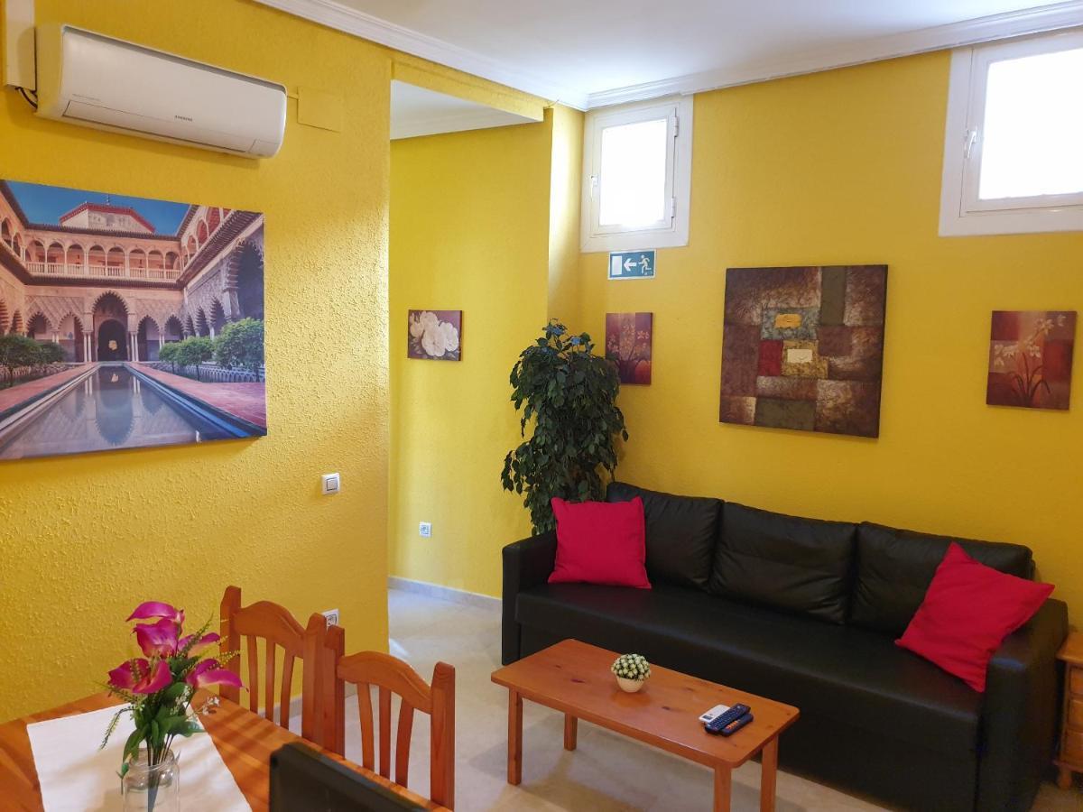 Apartamentos Dana Sol Madrid Exteriér fotografie