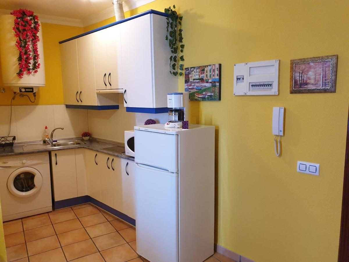 Apartamentos Dana Sol Madrid Exteriér fotografie